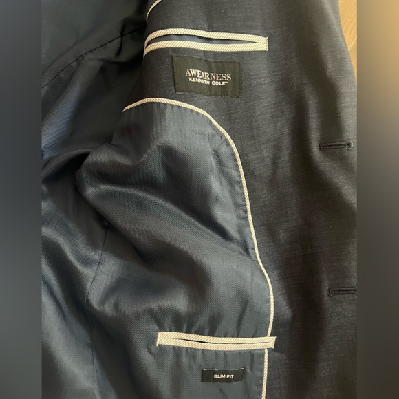 KENNETH COLE AWEARNESS MEN'S SLIM FIT 2-BUTTON NAVY BLAZER JACKET $139 - Picture 3 of 4